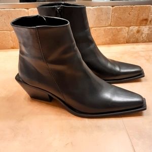 ASOS Chelsea Boots!